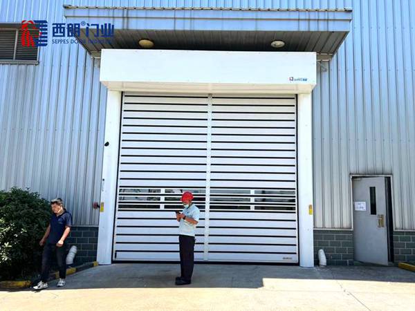 硬质快速卷帘门介绍缩略图 硬质快速卷帘门介绍缩略图