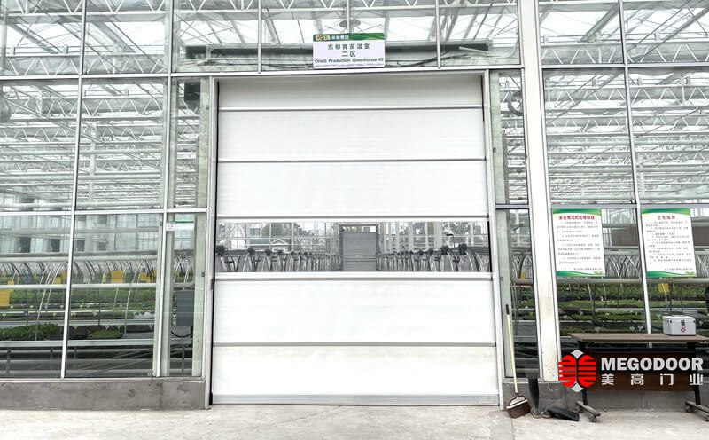 滁州温室大棚用快速门与保温提升门解决方案缩略图